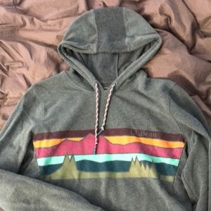 LL Bean women’s hoodie Sz L - EUC!
